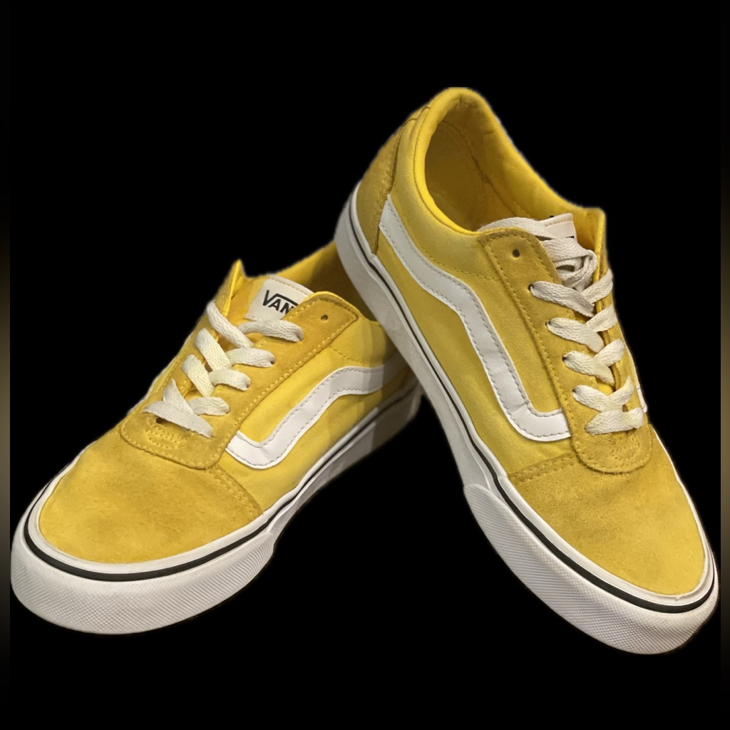“Vans”-Old Skool Skate Shoe-Gold-Women’s, Size 6, Excellent Used Condition